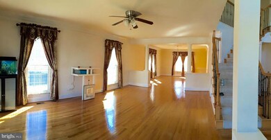 3511 Germainia Ct, Triangle, VA 22172 - photo 3