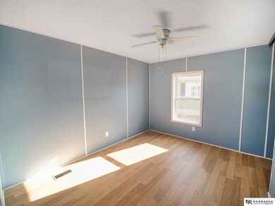 1800 SW 11th St, Lincoln, NE 68522 - photo 7