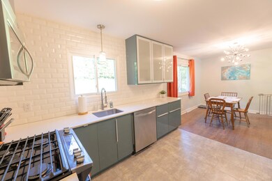 1732 Auburn Ave NE, Grand Rapids, MI 49505 - photo 7