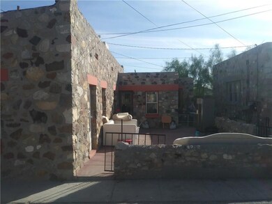 2208 N Copia St unit 4, El Paso, TX 79930 - photo 6