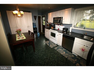 275 Zweizig Rd, Shoemakersville, PA 19555 - photo 6