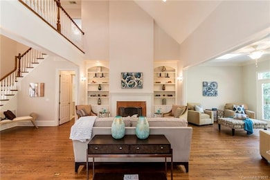 2-story Greenroom is open to stairwell, sunroom an