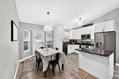 2503 Waterfront Ct, Imperial, MO 63052 - photo 6