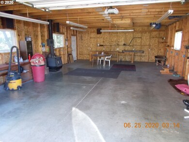 160 N Main St, Prairie City, OR 97869 - photo 5