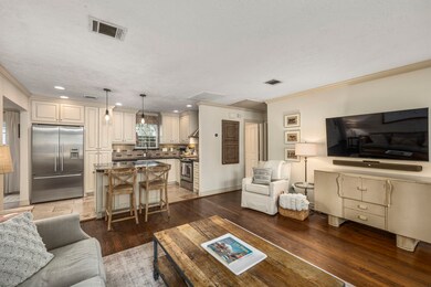 1718 Candlelight Ln, Houston, TX 77018 - photo 7