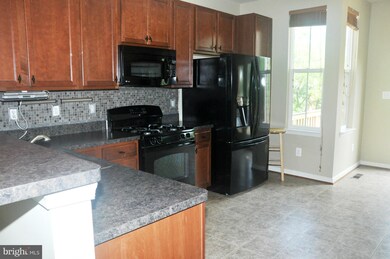 2982 Chinkapin Oak Ln unit 159, Woodbridge, VA 22191 - photo 5