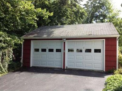 16 Paxton Rd, Spencer, MA 01562 - photo 5