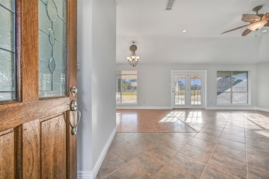 644 E Castle Harbour Dr, Friendswood, TX 77546 - photo 5