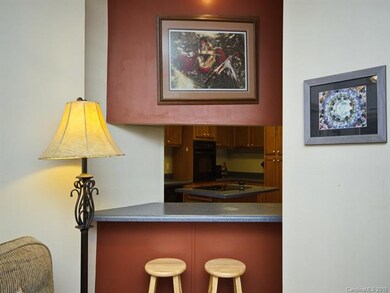 Pass-through to kitchen!