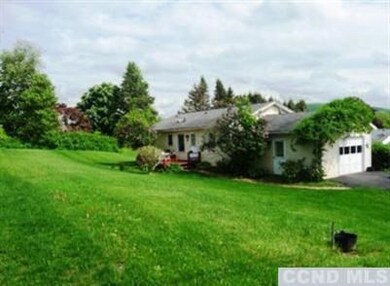 8 Hy Vue Terrace, Millerton, NY 12546 - photo 2