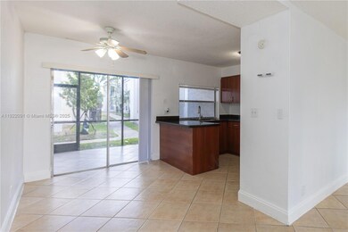 4415 Treehouse Ln unit 23C, Tamarac, FL 33319 - photo 6