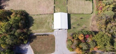 3007 Spickert Knob Rd, Floyds Knobs, IN 47119 - photo 5