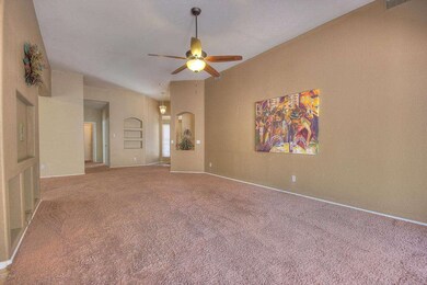 6 - Living Room3