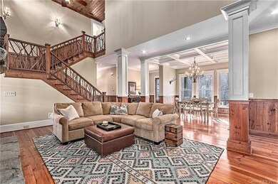 939 Boar Ridge Road - Interior - Great Room (3)