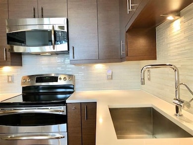 Hudson Tea Buildings unit 8i, Hoboken, NJ 07030 - photo 5