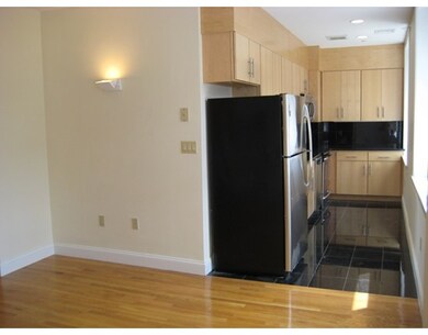 40 Beach St unit 4B, Boston, MA 02111 - photo 6