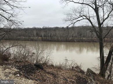 4852 River Rd unit A1 APARTMENT, Shepherdstown, WV 25443 - photo 3