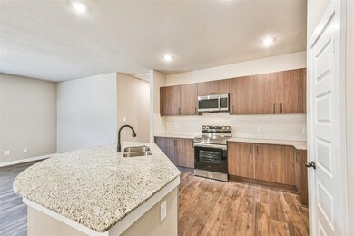 25519 Starling Ln, Magnolia, TX 77354 - photo 4