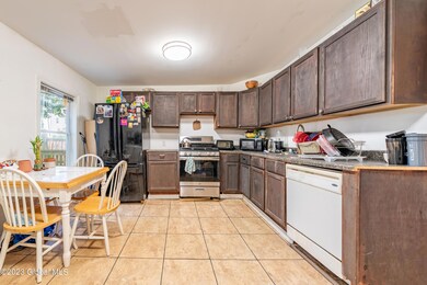 230 Myrtle Ave, Albany, NY 12202 - photo 6