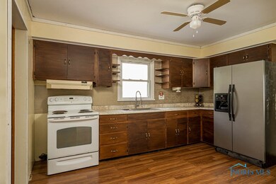 23153 W Hellwig Rd, Genoa, OH 43430 - photo 7