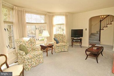 34 Holmehurst Ave, Catonsville, MD 21228 - photo 6