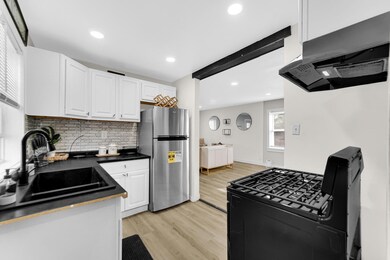 2584 Jefferson St, Gary, IN 46407 - photo 6