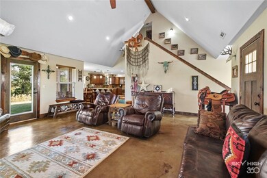 19610 Shinn Springs Rd, Siloam Springs, AR 72761 - photo 6