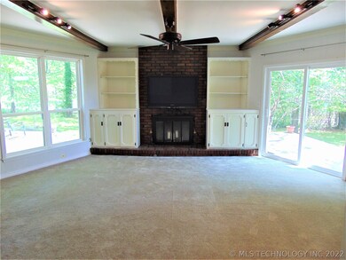 I told you that you would love it!! This huge livi