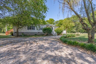 496 Newman Stillhouse Rd, Owensboro, KY 42301 - photo 2