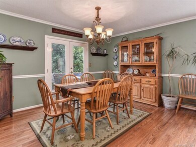 6 Sawmill Rd, Asheville, NC 28803 - photo 5