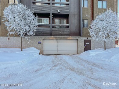 310 w 11th 118-1