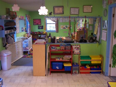 810 S College Ave, Tahlequah, OK 74464 - photo 5