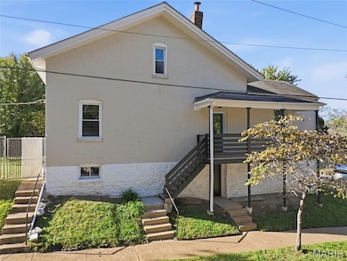 5200 Dewey Ave, Saint Louis, MO 63116 - photo 2