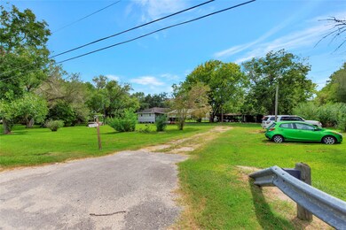 8708 Ridgecrest Dr, Manvel, TX 77578 - photo 4