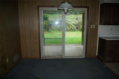 breakfast room