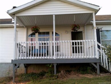 Spacious Front Porch