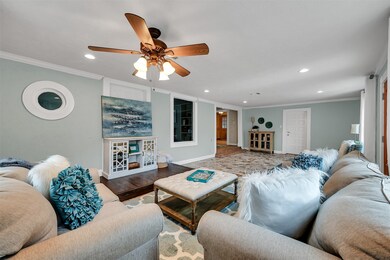 416 Sue St, Houston, TX 77009 - photo 6