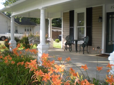 Lemonade Porch!