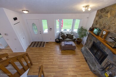 Entry - Living Room