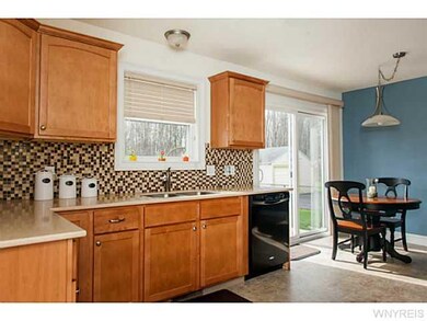 283 Stenzil St, North Tonawanda, NY 14120 - photo 2