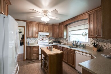 1200 Edgewood Dr unit 1200, Manchester, TN 37355 - photo 7