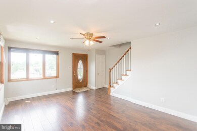 716 Michell St, Ridley Park, PA 19078 - photo 2