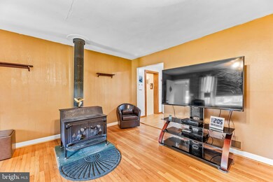 33 Robshire Manor Rd, Huntingtown, MD 20639 - photo 6