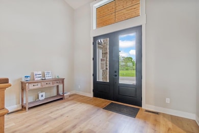 1809 Halls Creek Ave, Raymore, MO 64083 - photo 5