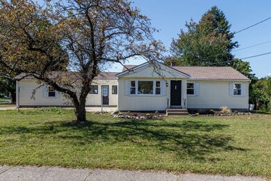 716 Parker St, Springfield, MA 01129 - photo 2