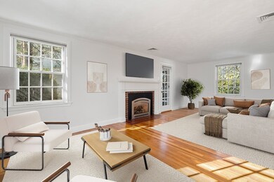 66 Fessenden St, Newtonville, MA 02460 - photo 4