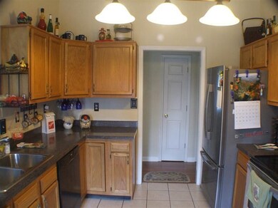 572 Southbrook Dr, Nicholasville, KY 40356 - photo 7