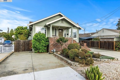 1672 Crescent Ave, Castro Valley, CA 94546 - photo 2