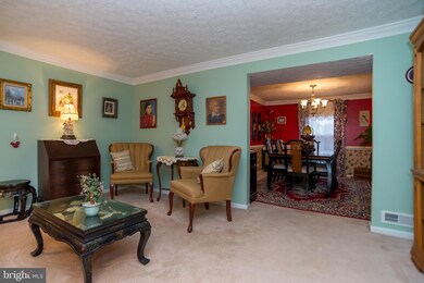 102 Penns Grant Dr, Morrisville, PA 19067 - photo 4