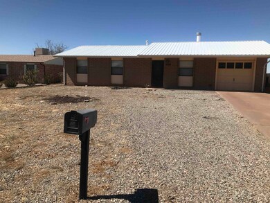 2709 Pecan Dr, Alamogordo, NM 88310 - photo 3